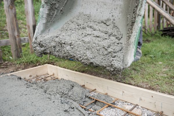 Cost of Yard Concrete Pouring in Petaluma