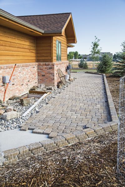 Cost of Walkway Construction in Petaluma