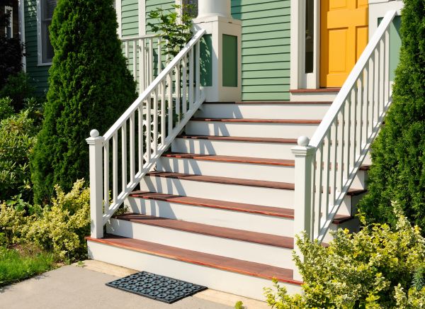 Cost of Front Steps Construction in Petaluma